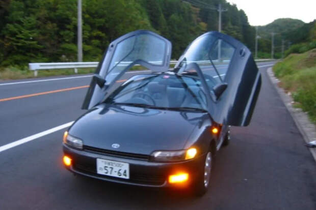 Иномарки из 90-х, которые перевернули автомобильную мечту