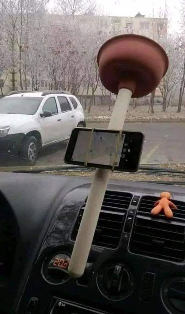 Крепление для телефона в машине