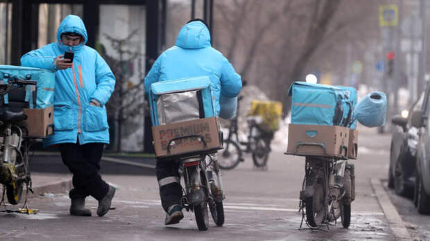 Велокурьеров наконец убирают с тротуаров Москвы