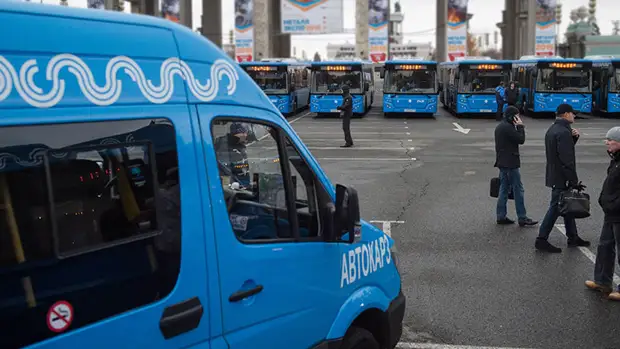 Путин подписал закон о запрете иностранным инвесторам участвовать в пассажирских перевозках