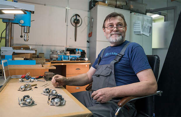 Владимир Альхимович - токарь модельного участка SkyWay