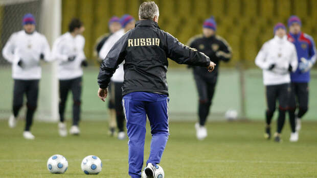 Гус ХИДДИНК - самый успешный тренер сборной России. И он готов вернуться. Фото Алексей ИВАНОВ, "СЭ"