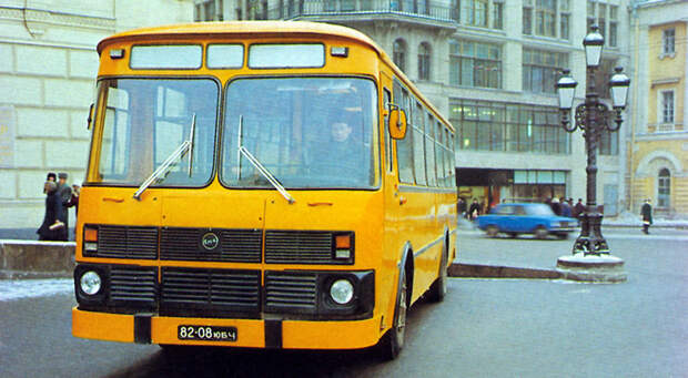autowp.ru_liaz_677m_(opyitno-promyishlennaya_seriya)_1