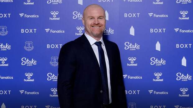 «Ноттингем» уволил третьего тренера за сезон