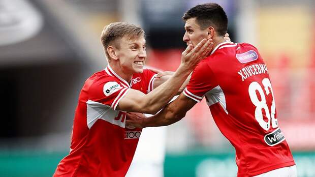 «Спартак» отпустил сразу двух талантов, сын известного российского тренера уехал из РПЛ. Трансферные слухи дня