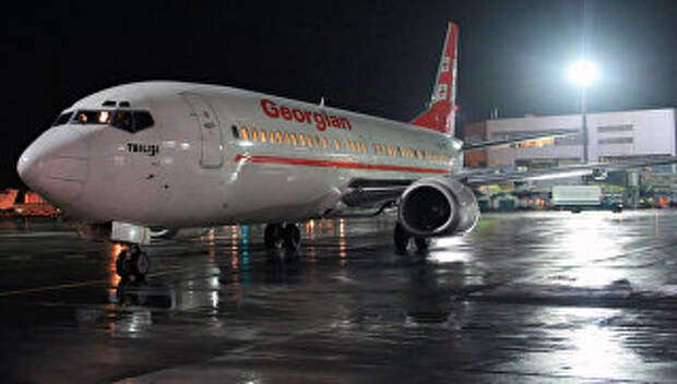 Boeing-737-500 грузинской авиакомпании. Архивное фото
