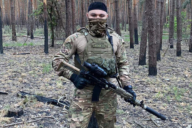 Военкор "Ахмата" Негматов снял платиновую звезду "Вагнера" после скандала