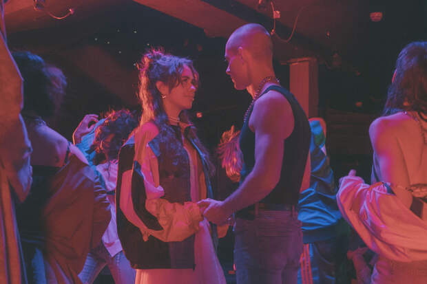 Сцена из спектакля «Ромео и Джульетта. Любовь вне времени»