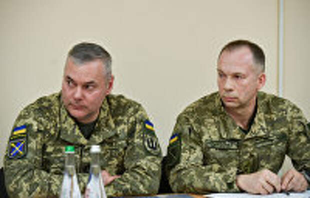 Звездопад под занавес. Кто теперь во главе украинской Операции объединенных сил в Донбассе