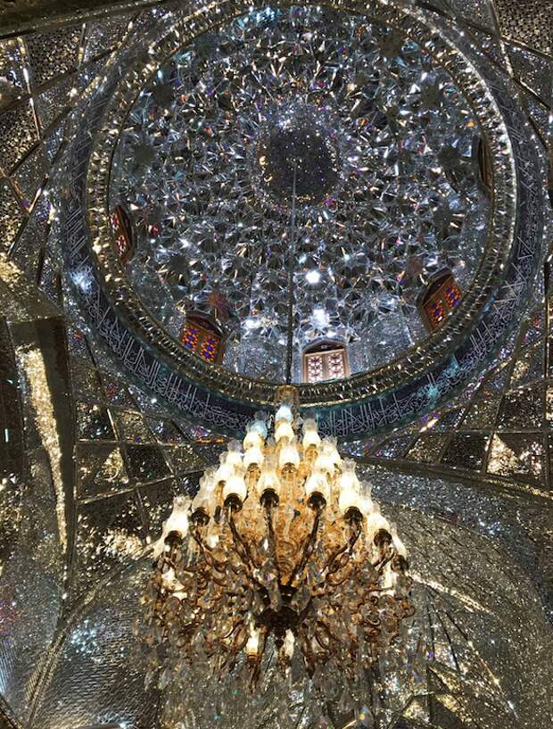 Путешествие в Иран: город-сад и Зеркальная мечеть