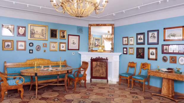 Собянин пригласил москвичей в обновленную пушкинскую квартиру