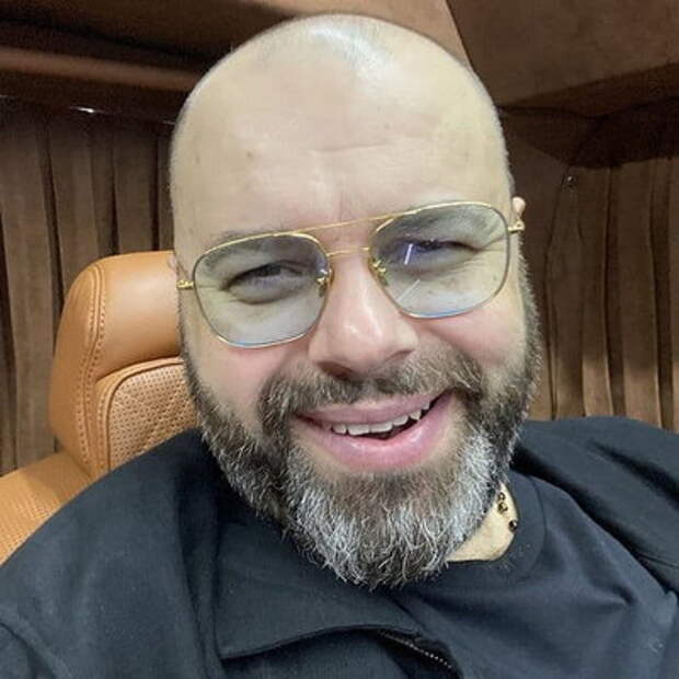 Сегодня: Максиму Фадееву – 55