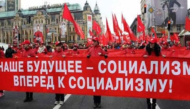 В СССР 80% благ люди получали бесплатно и всего 20% покупали за деньги – вот такой был коммунизм