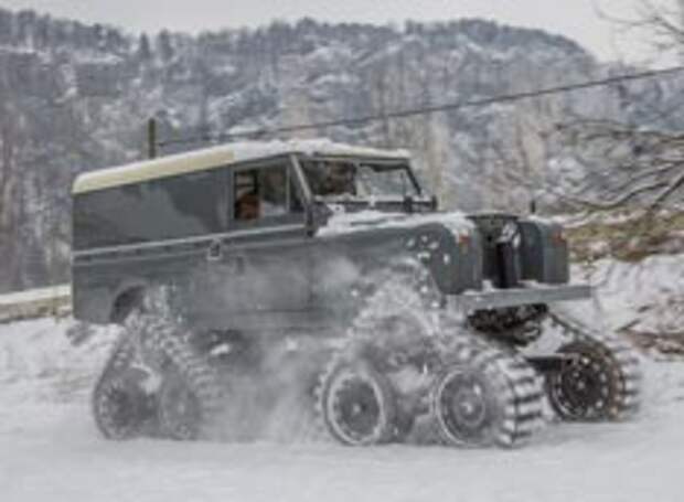 Land Rover с генами гусеницы