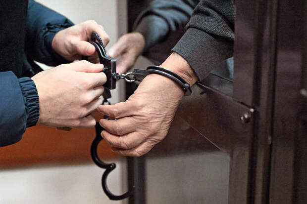 Более 50 сотрудников бизнеса по оказанию услуг в российском городе получили сроки