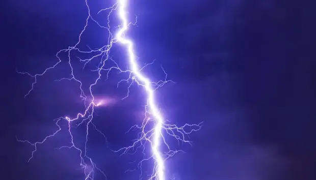 Мощные ливни с грозами ожидаются в Крыму