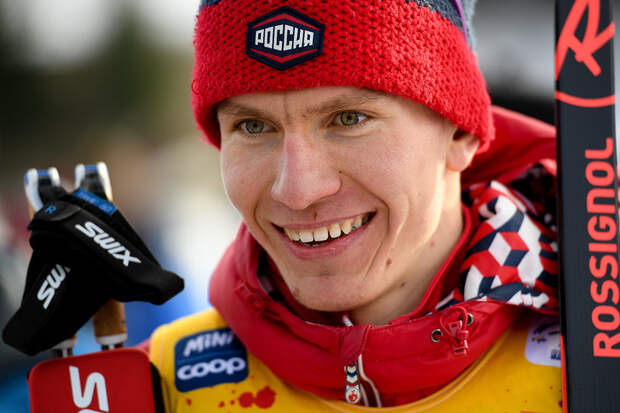 Лыжник Большунов победил на этапе Кубка мира в Чехии