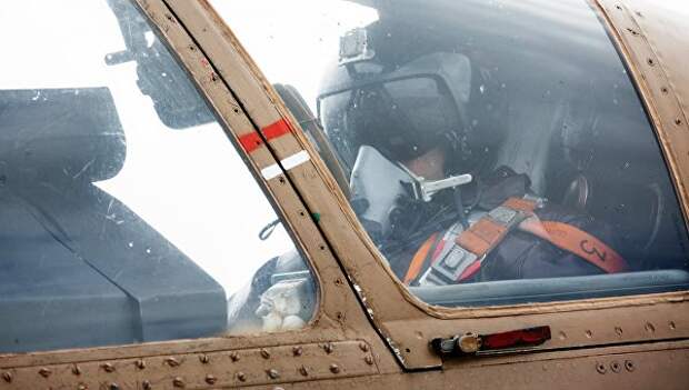 Пилот в кабине штурмовика Су-25 ВКС России. Архивное фото