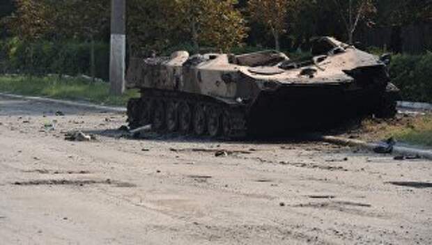 Уничтоженная бронетехника украинской армии. Архивное фото