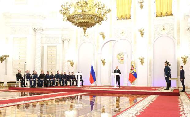 Президент РФ Владимир Путин выдвинет свою кандидатуру на выборах в 2024 году. Об этом...