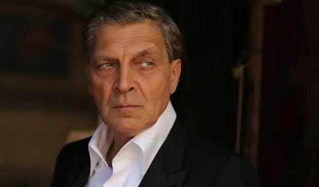 Следственный комитет завел дело в против Александра Невзорова за фейки о ВС РФ