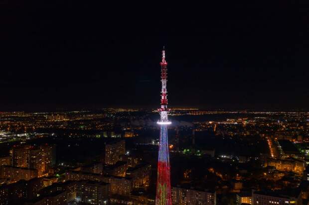 Нижегородская телебашня включит праздничную иллюминацию в годовщину воссоединения Крыма с Россией
