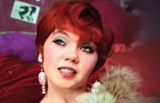 Шоу-бизнес: Куда пропала Элочка-людоедка: Ради мужчин оставила кино и родину, отказалась от детей и в 76 осталась одна