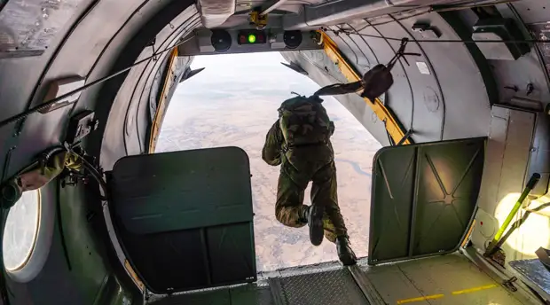 «Неприемлемость силового давления»: как учения российской армии в Крыму повлияли на ситуацию вблизи западных рубежей РФ