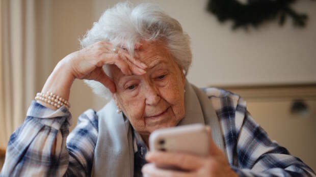 Февральская ловушка: мошенники нашли способ оставить пенсионеров без денег