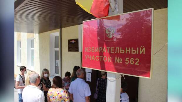 Жители ЛНР рассказали о голосовании по поправкам в Конституцию России