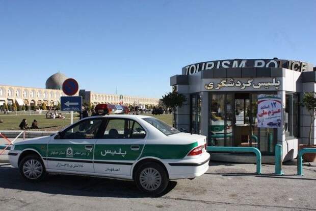 1280pxIranPoliceJPG