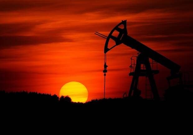 Минэнерго США понизило прогноз цены нефти Brent на 2023 год до $82,95 за баррель