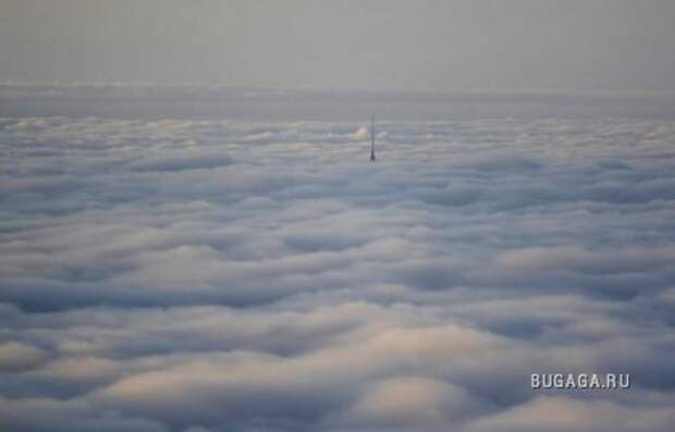 Небоскребы и облака
