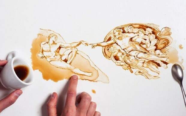 Итальянская художница Джулия Бернарделли превратила пролитый кофе в искусство