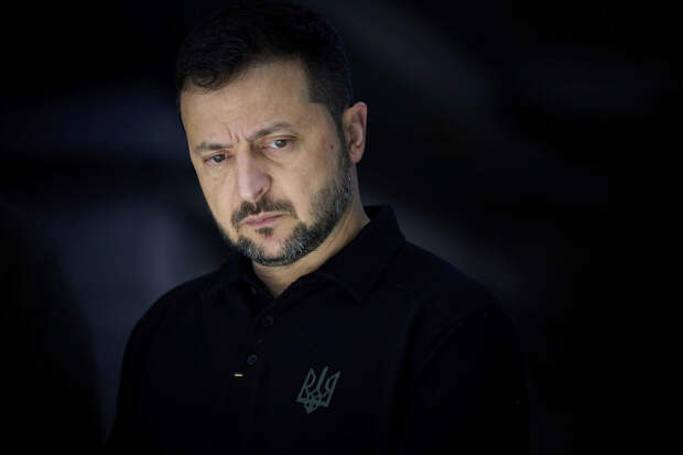 FT: требования Зеленского провоцируют рост напряженности между Украиной и ЕС