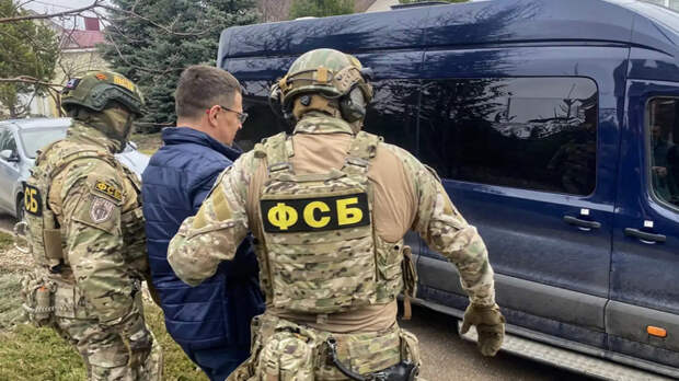 Бывшего топ-менеджера Магнитогорского металлургического комбината задержали по делу о подкупе