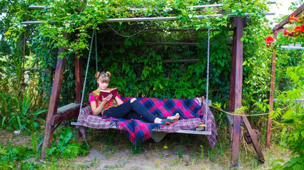 Как превратить дачный участок в уютное место для отдыха: 7 простых идей