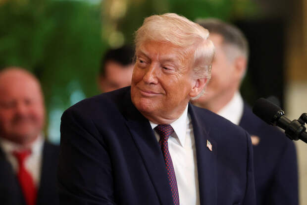 Трампу подарили Нобелевскую премию мира