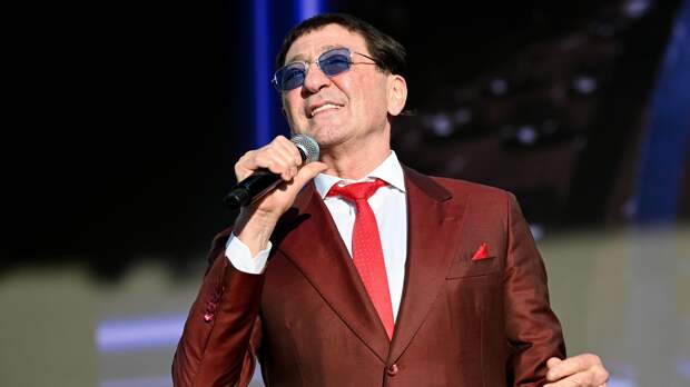 Стала известна новая цена на особняк Лепса