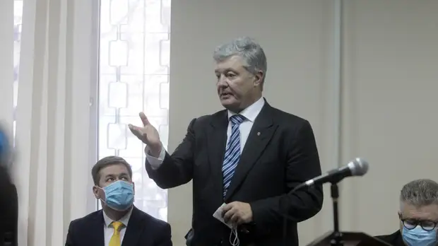 Порошенко считает Зеленского «неадекватным человеком»