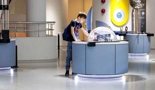 Квест для юных горожан подготовили в Московском планетарии