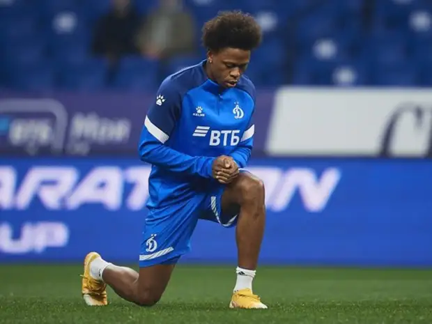 Клинтон Н’Жи рассказал, как в Камеруне относятся к Путину