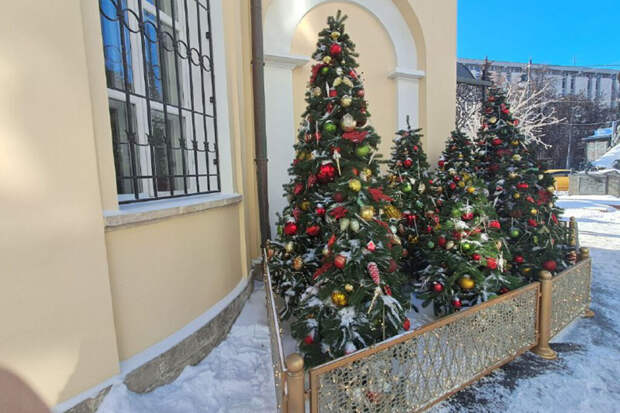 Минтруд: новогодние праздники в 2027 году продлятся 11 дней