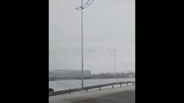 на Таганрогской трассе за Новоазовском фуру ВБ сдуло ветро https://t.me/webmoney_dn/312230Video: Клип