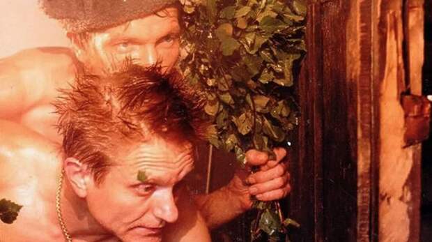 Как правильно запаривать веник для бани