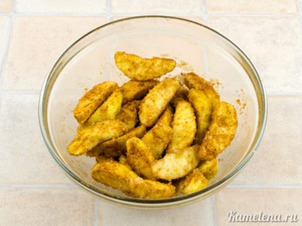 Карамельный торт с яблоками — 6 шаг