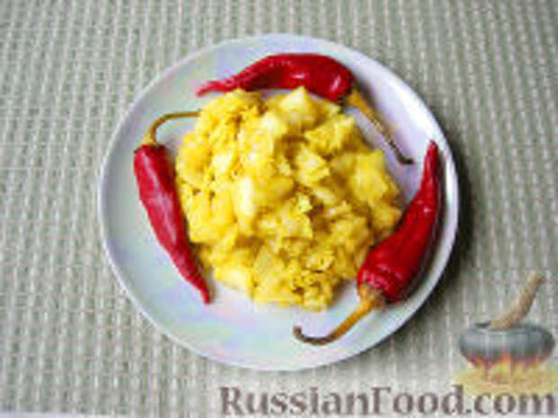 Фото к рецепту: Маринованная капуста с карри
