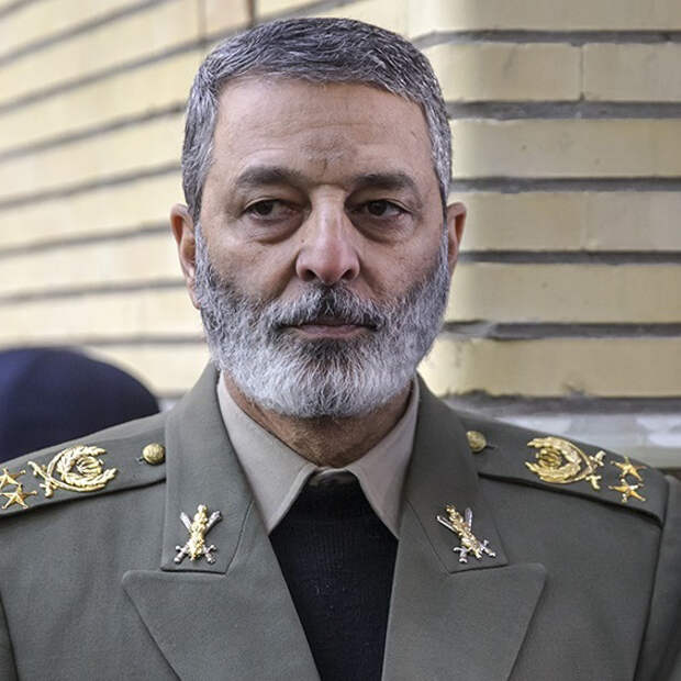 Иран подтвердил гибель министра обороны и главы Генштаба