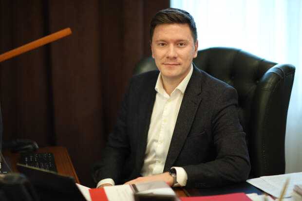 депутат Александр Козлов 2011.JPG