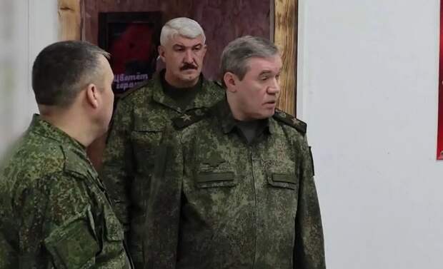 Глава Генштаба ВС РФ Герасимов проинспектировал группировку войск «Запад